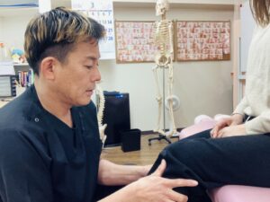 膝へのアプローチ